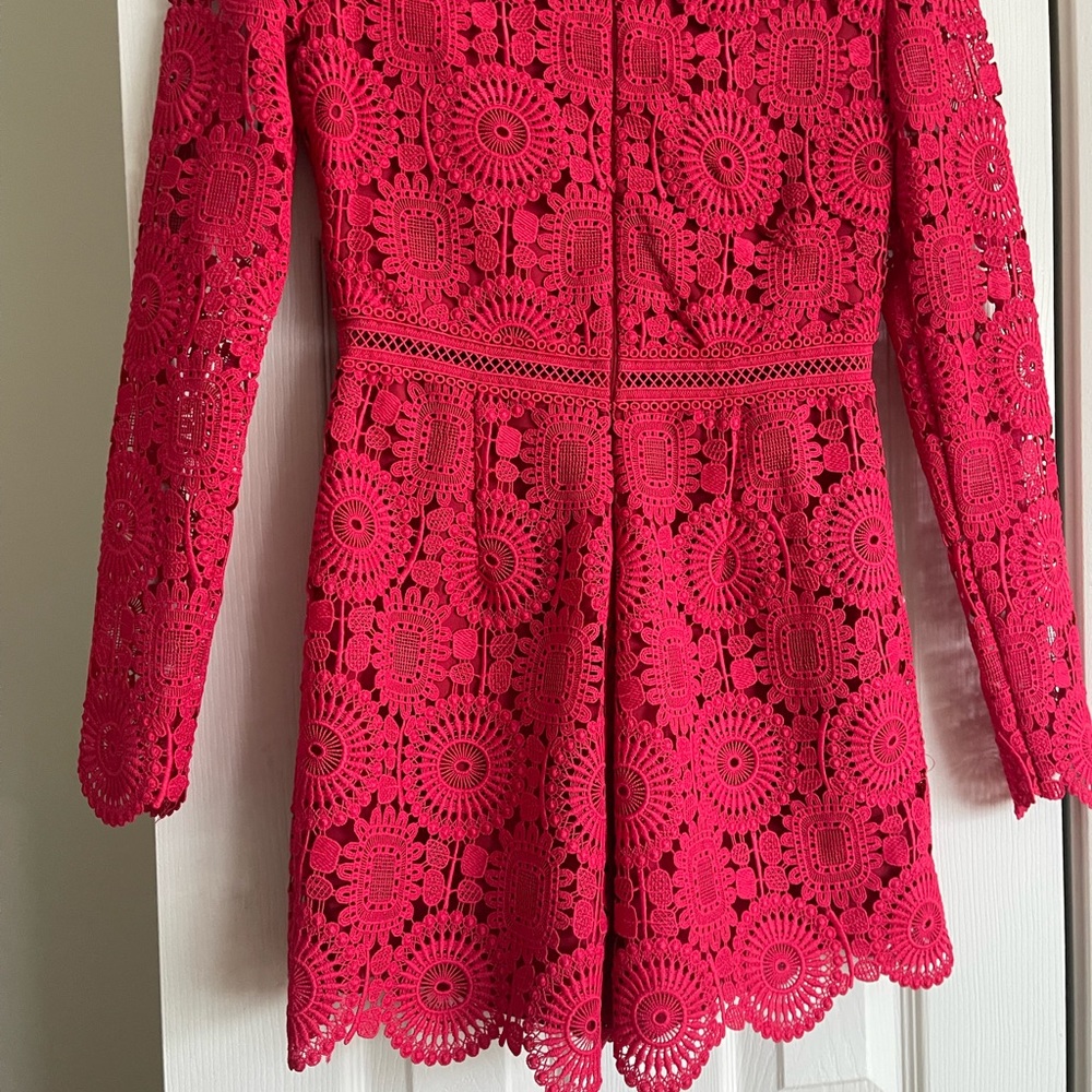 Monique Lhuillier Lace Jumpsuit-*Never Worn*, size 2. - Picture 2 of 5
